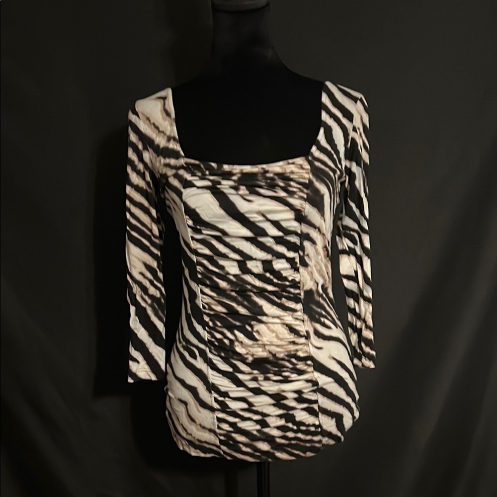 Zebra Print 3/4 Sleeve Top